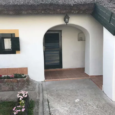 Gróf Maison d'hôtes Balatonszepezd